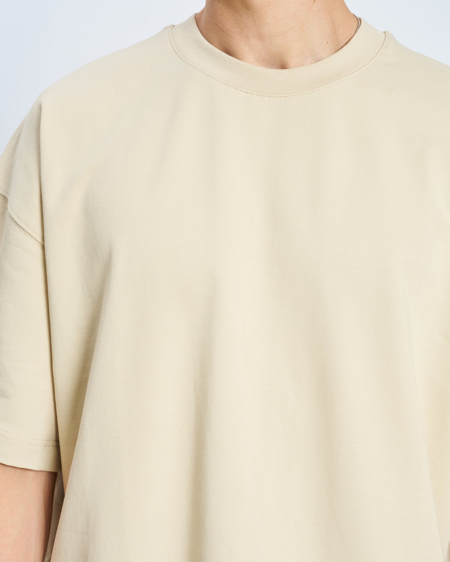 Oversize Boxy Fit Bisiklet Yaka Tişört - Bej