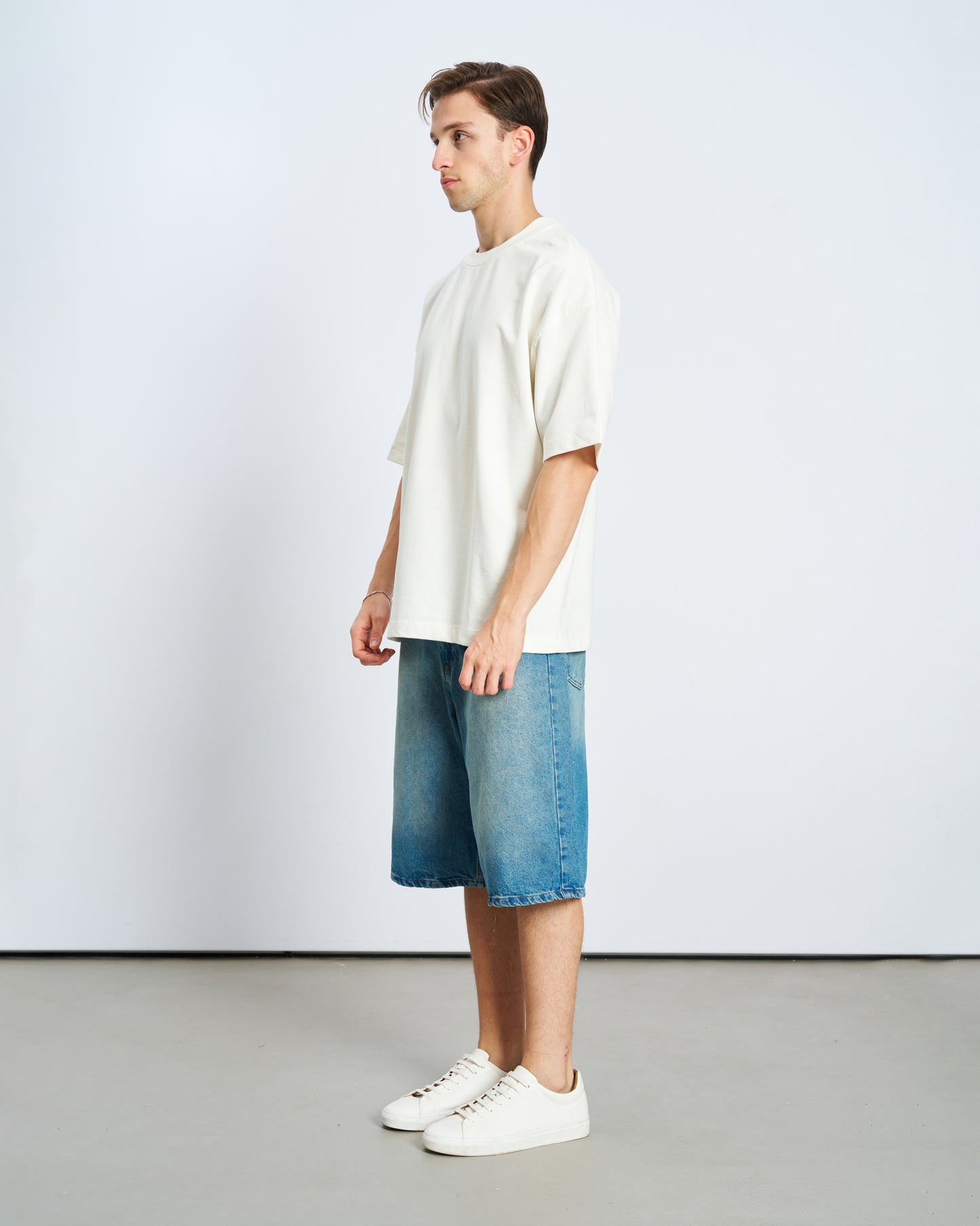 Oversize Basic Bisiklet Yaka Tişört-Ecru
