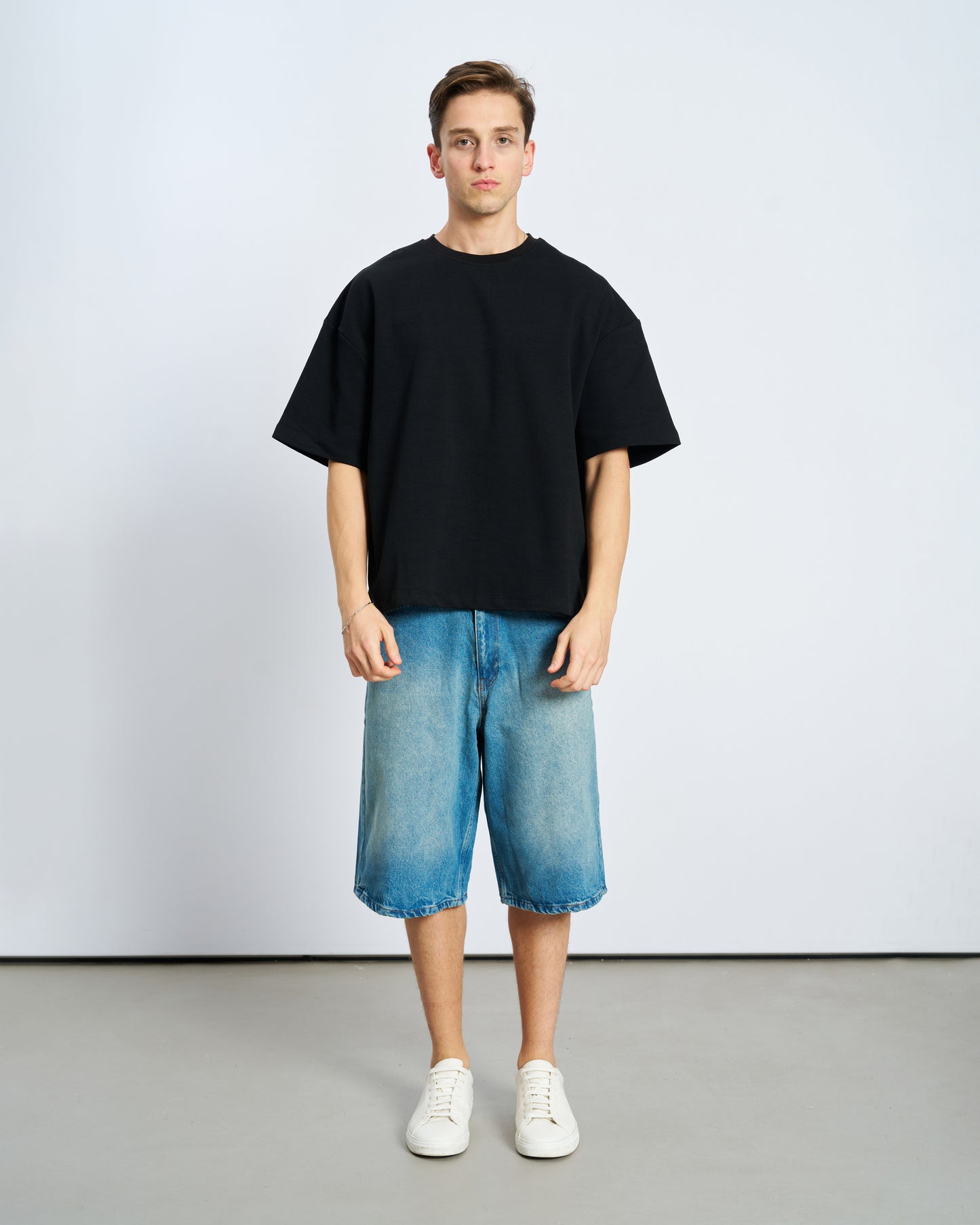 Oversize  Boxy Fit Tişört siyah